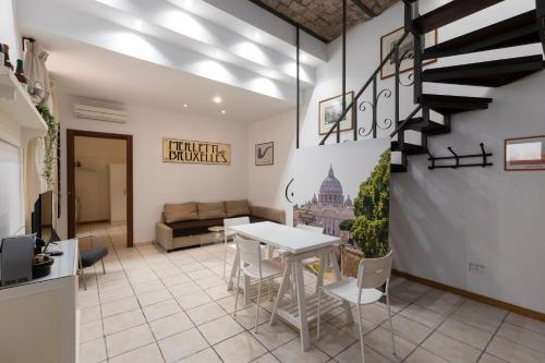 San Pietro Terrace Apartment — 4-Star Luxury Hotel in Rome, Italy