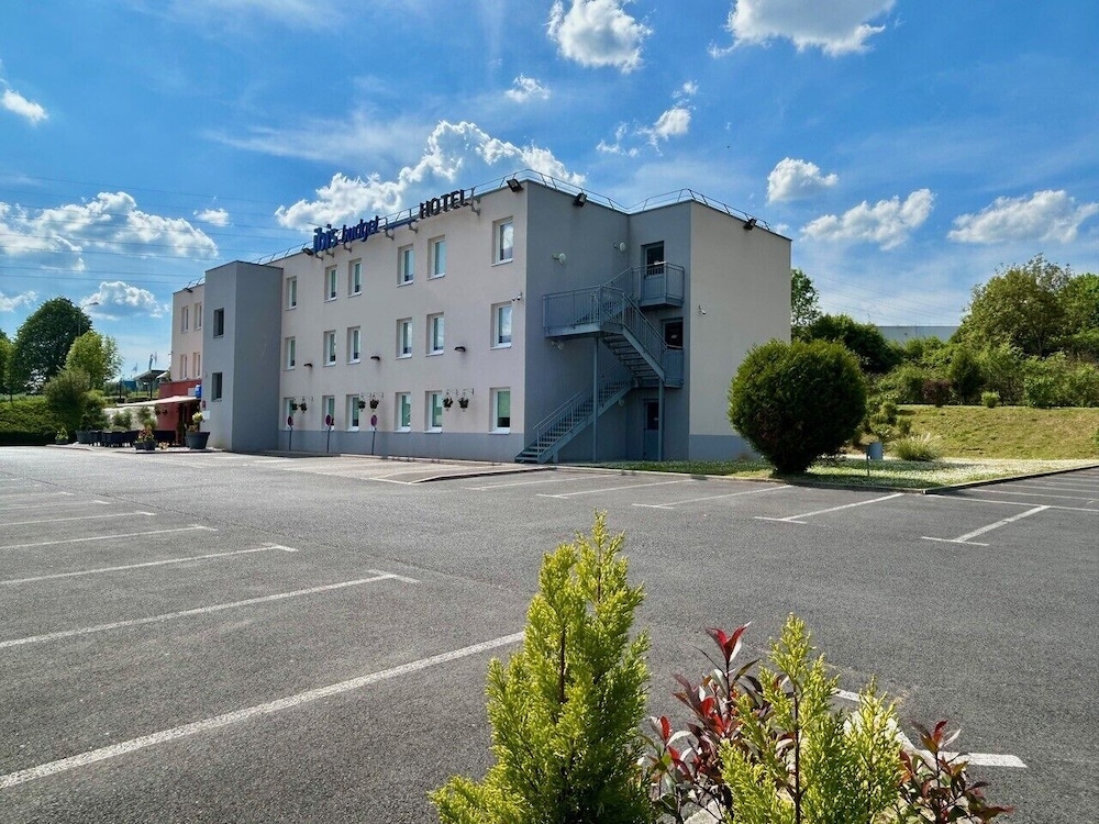 Hotel ibis budget Noyon — hotel in Noyon