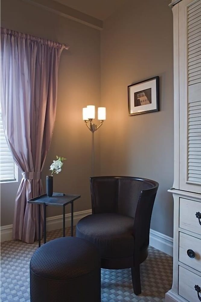 Blue Bay Inn - photo 22