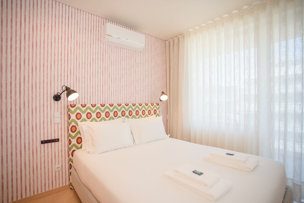 Allegro Boutique Apartment B — 4-Star Luxury Hotel in Porto, Portugal
