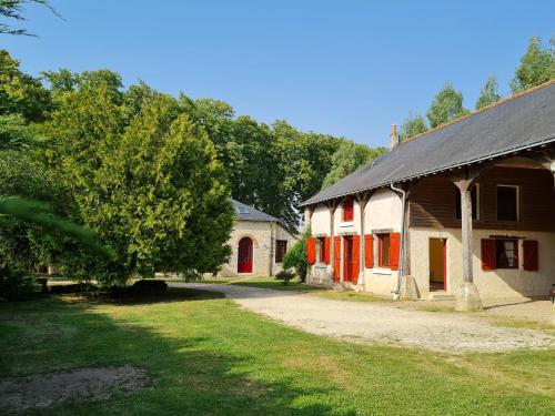 La Fuye du Chateau de Jallanges pour 17 personnes — hotel in Vernou-Sur-Brenne