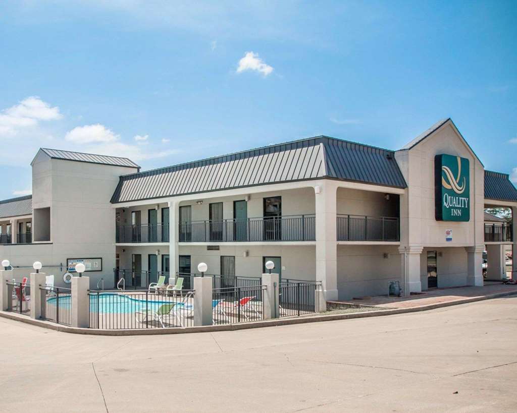 Quality Inn US65 & E. Battlefield Rd. Springfield - featured photo