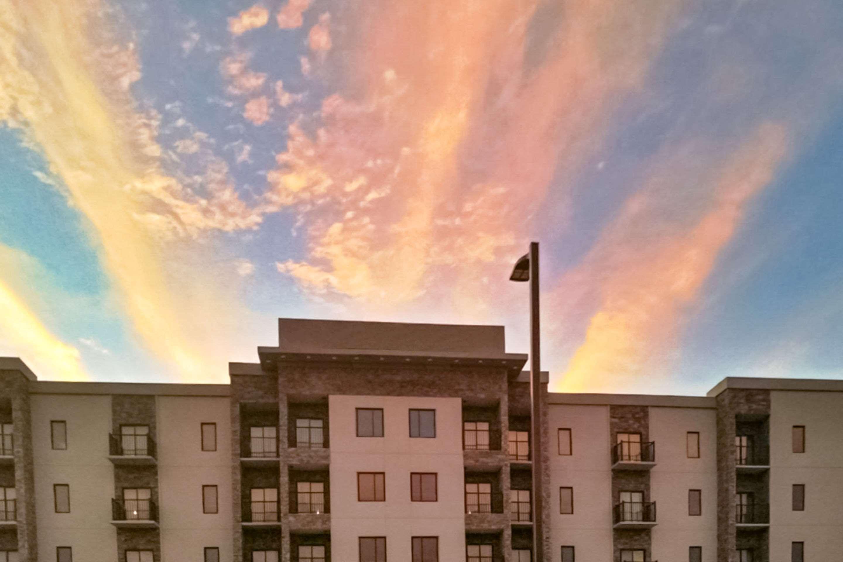 Garland Hotel - featured photo