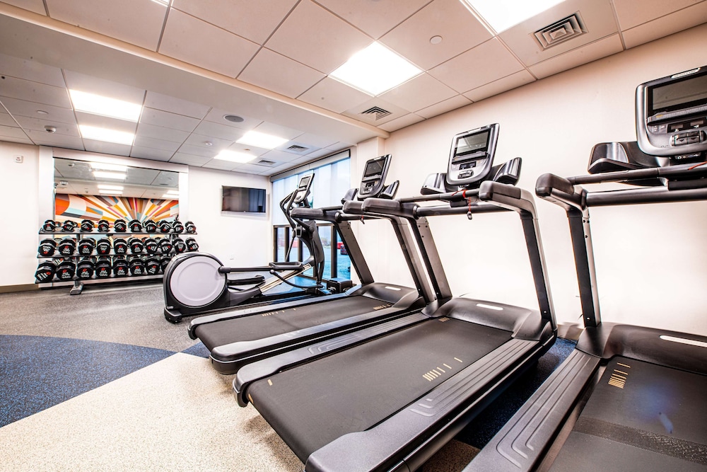 Hilton Garden Inn Asheville South - photo 33
