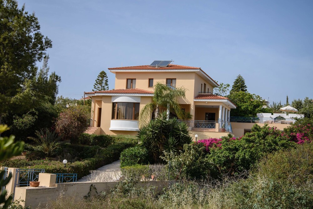Coral Sun Villas
