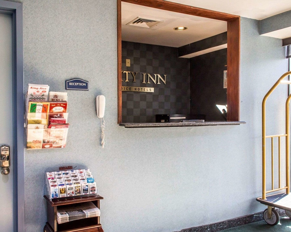 Paramount Inn - photo 5
