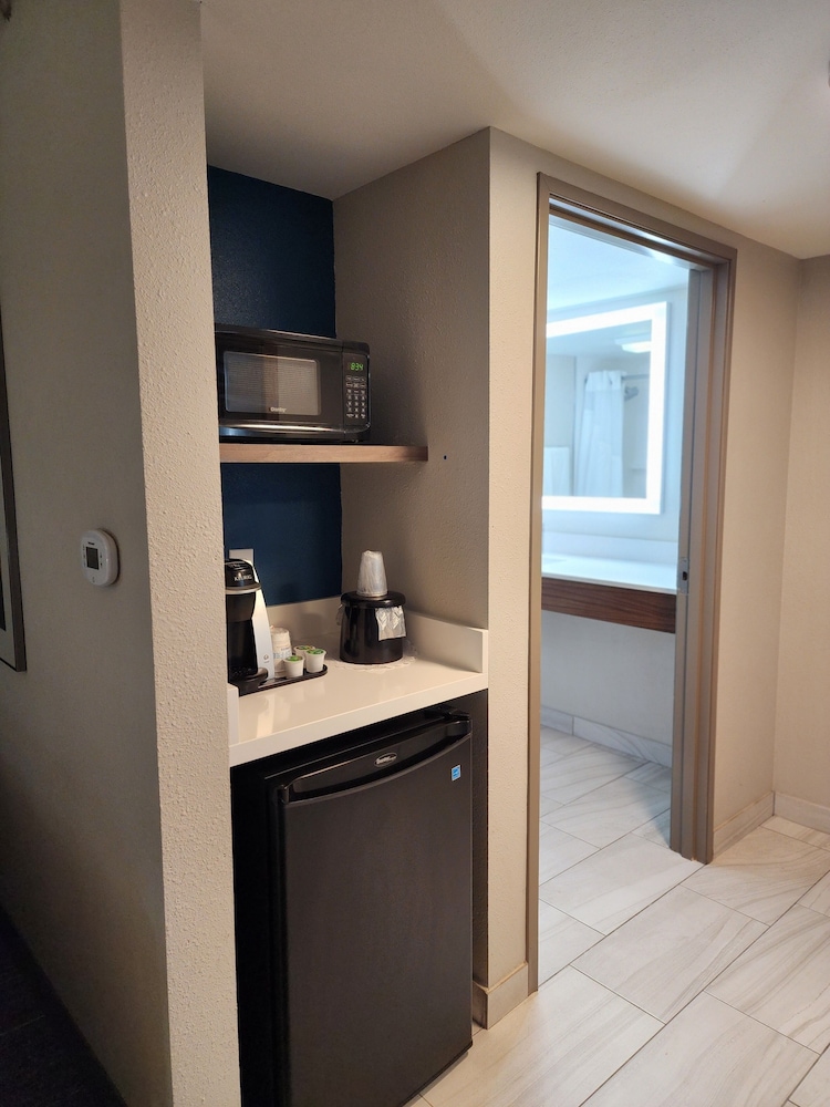 Holiday Inn Express La Junta by IHG - photo 10