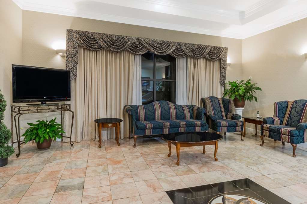 Days Inn by Wyndham Oneonta AL - photo 2