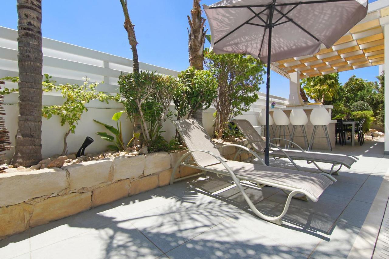Villa Blue Oasis