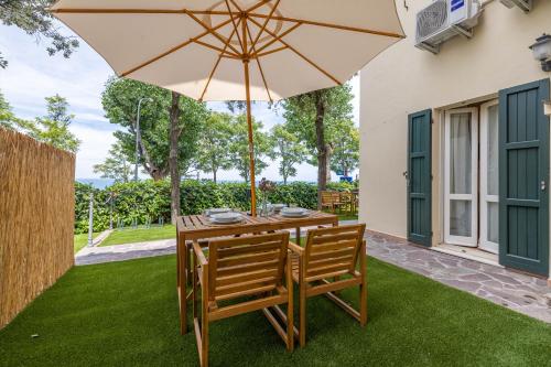 Casa Orizzonte Appartamento con vista — 4-Star Luxury Hotel in Gabicce Mare, Italy