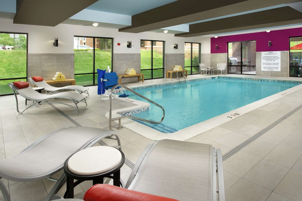 Hampton Inn Louisville East Hurstbourne - photo 17