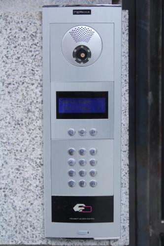 Parilament on Rustaveli 4 rooms
