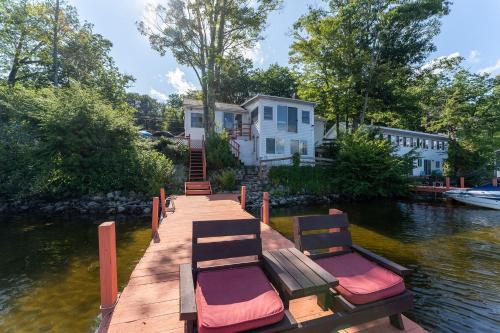 Villa Lago 20735250 — Alton