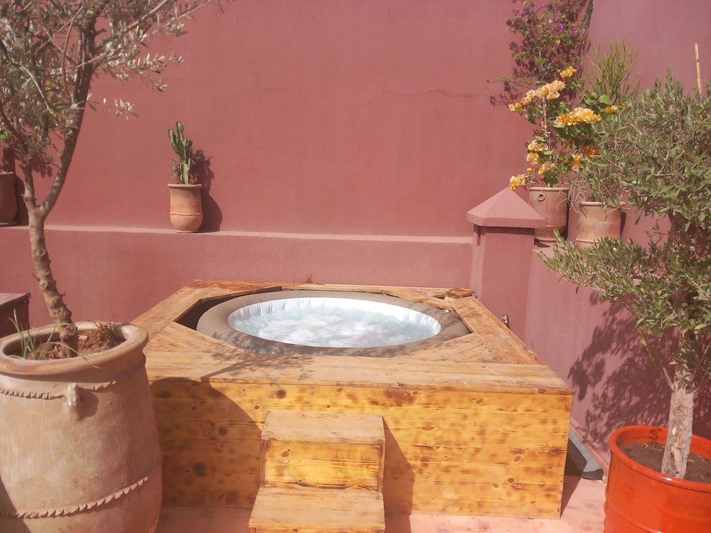 Riad Le Plein Sud — 4-Star Luxury Hotel in Marrakesh, Morocco