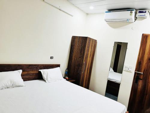 Hotel High Sky in Rohtak, India