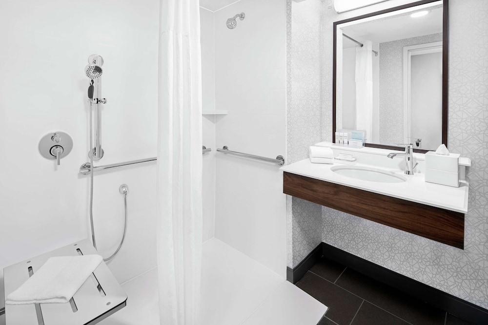Hampton Inn & Suites Chicago Downtown - photo 37