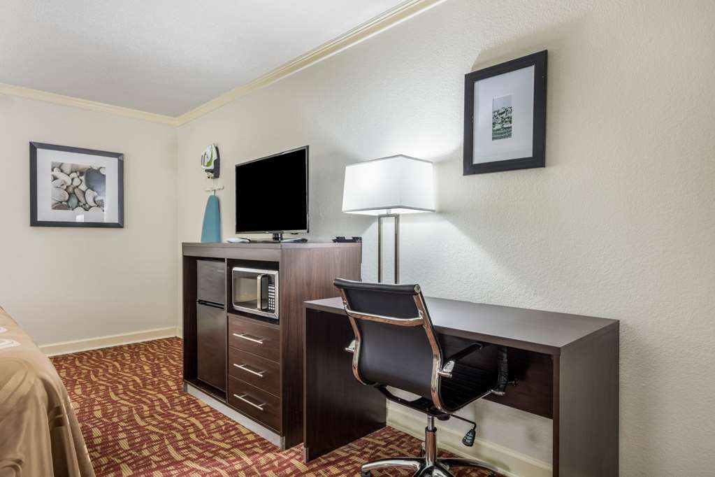 Quality Inn Forrest City I 40 - photo 17