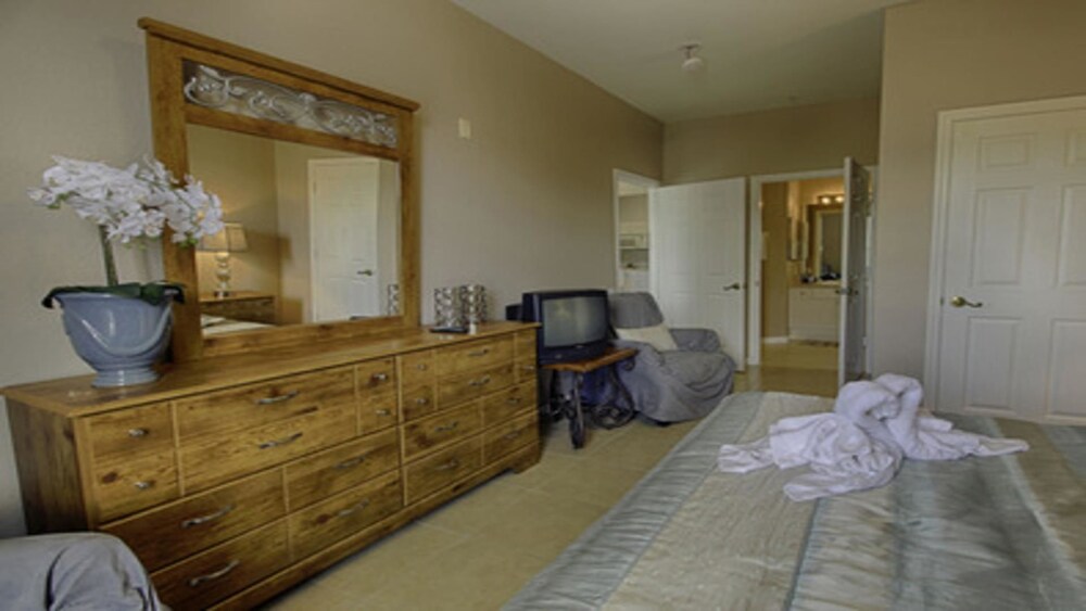 Wp2300 Windsor Palms Resort 3 Bed 2 Baths Condo - photo 8