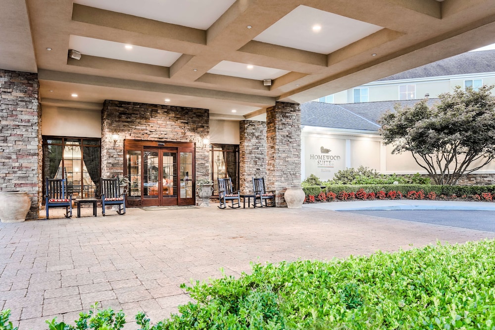 Homewood Suites Melville - photo 33