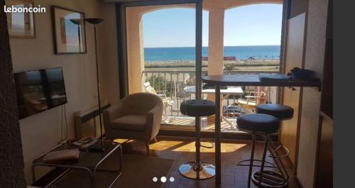 Superbe Studio Vue Mer de Face Exceptionnelle 4 Couchages Possibles in Le Barcares, France