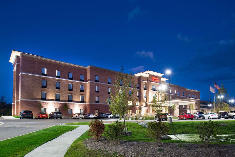 Hampton Inn & Suites Ann Arbor West - photo 60