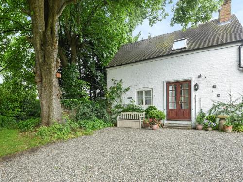 Home Farm Barn — 4-Star Luxury Hotel in Pontesbury, United Kingdom
