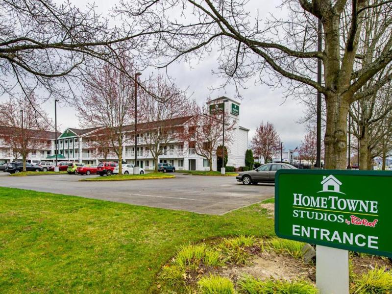 HomeTowne Studios Tacoma Puyallup — hotel in Puyallup