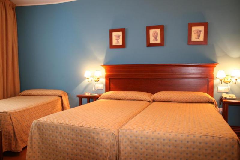 La Estrada - carbon neutral hotel in Parres