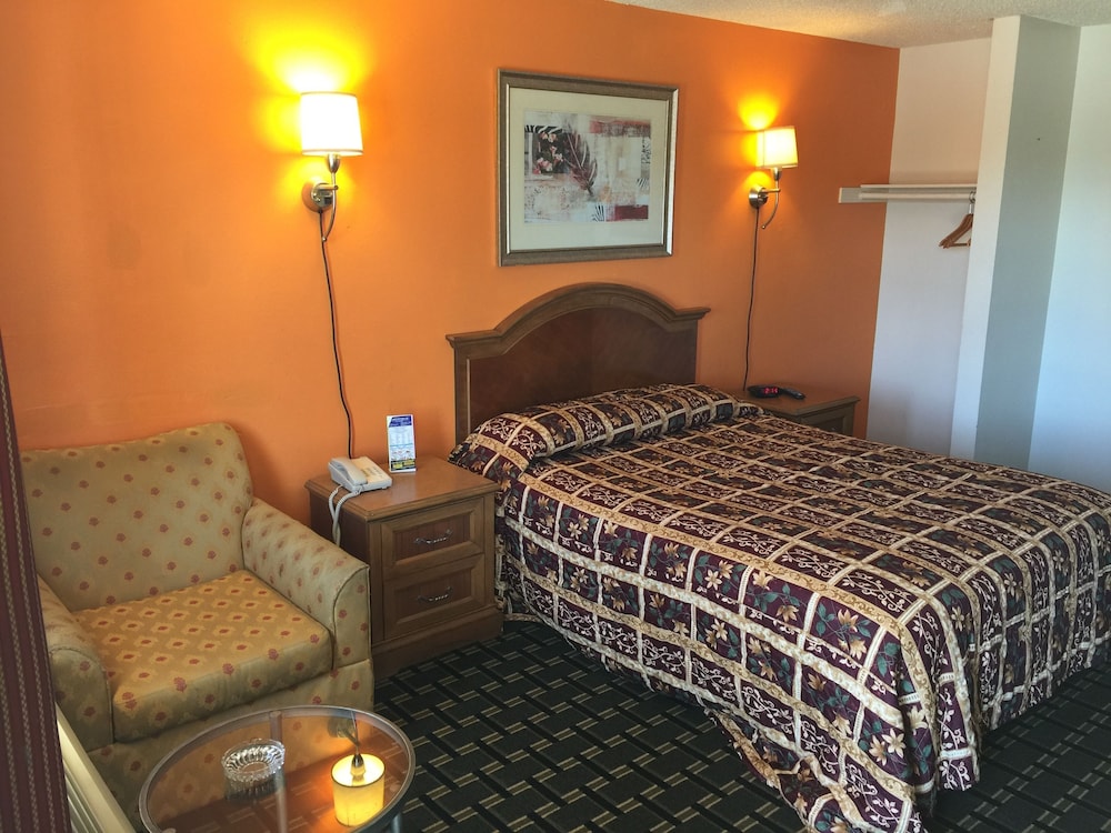 Anaheim National Inn - photo 3