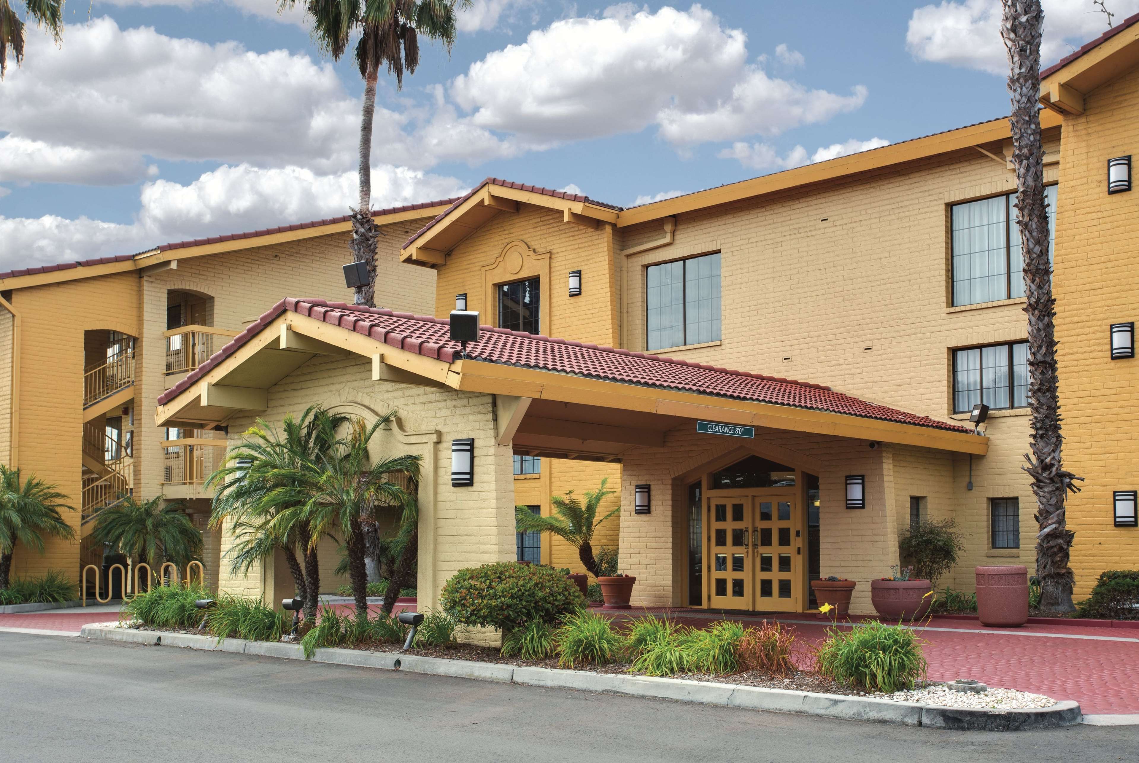 La Quinta Inn by Wyndham Ventura - photo 4