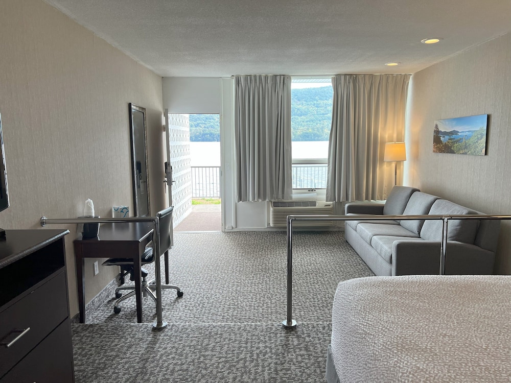 The Georgian Lakeside Resort - photo 21