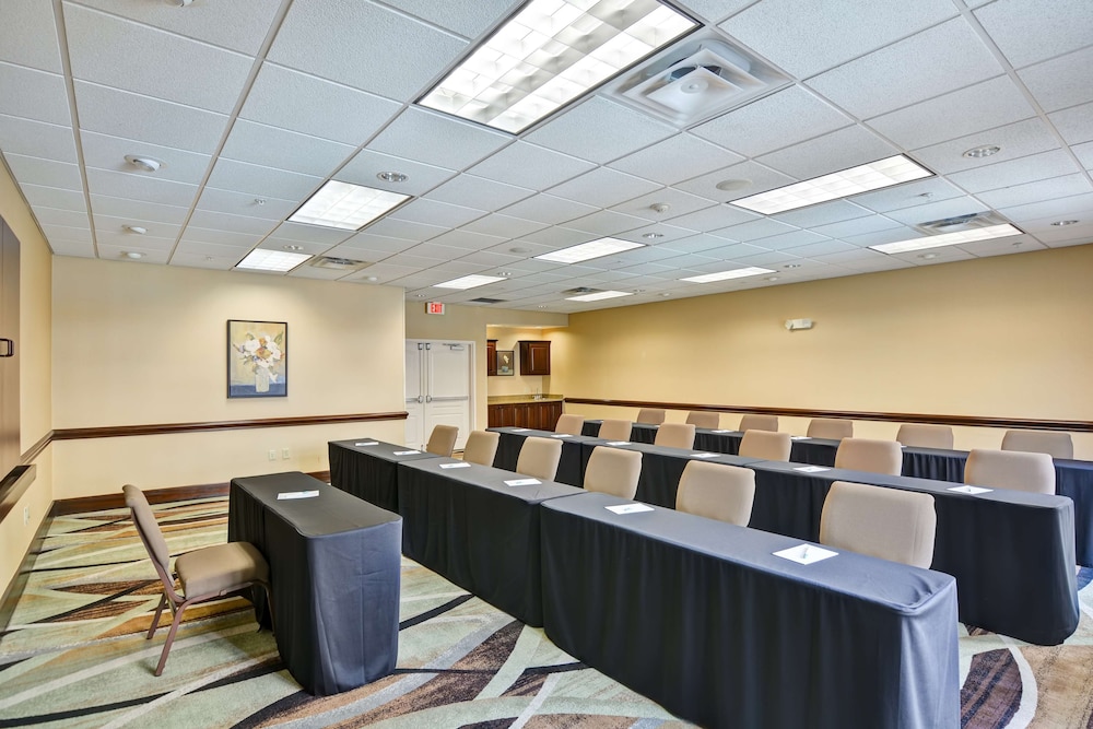 Homewood Suites Houston West Energy Corridor - photo 52