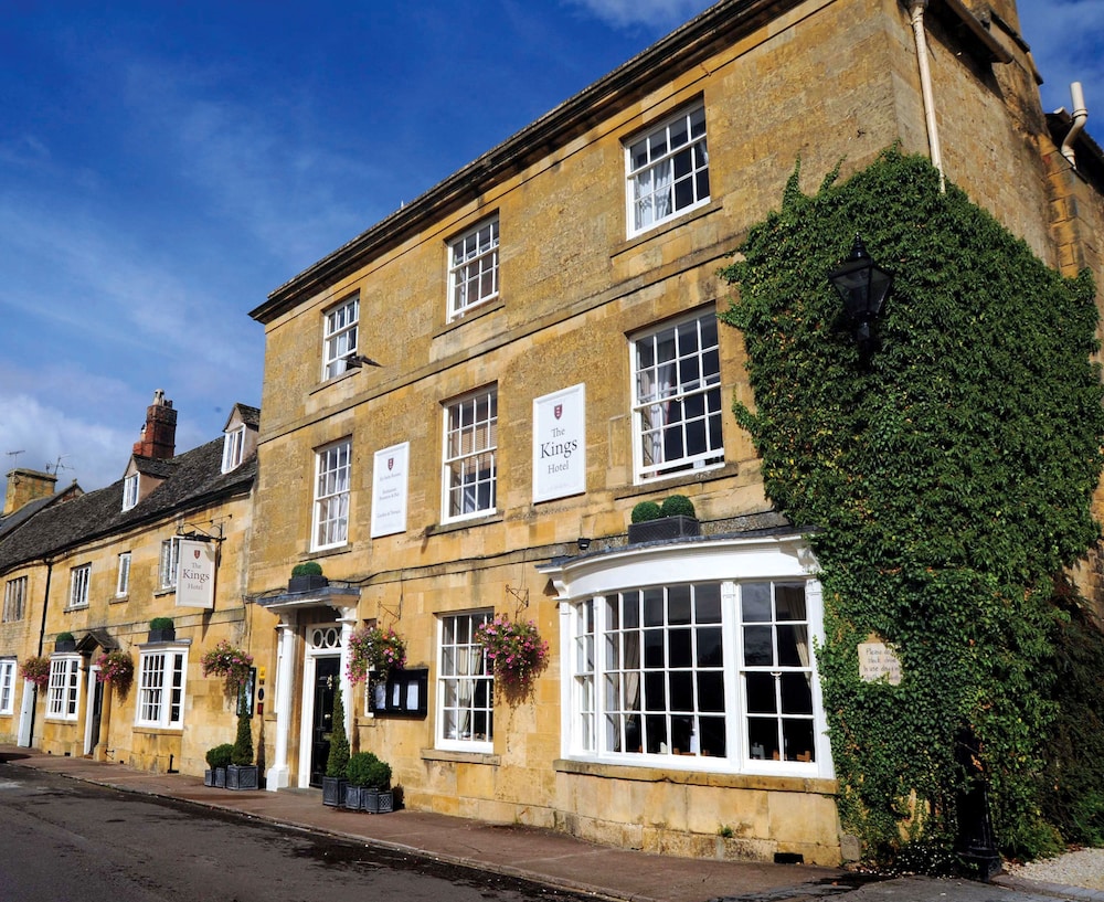 The Kings Hotel - carbon neutral hotel in Chipping Campden