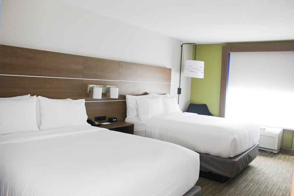 Holiday Inn Express & Suites Martinsville by IHG - photo 6