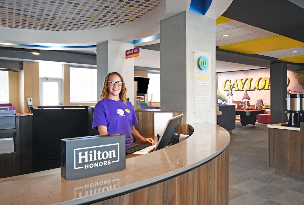 Tru By Hilton Gaylord MI - photo 7
