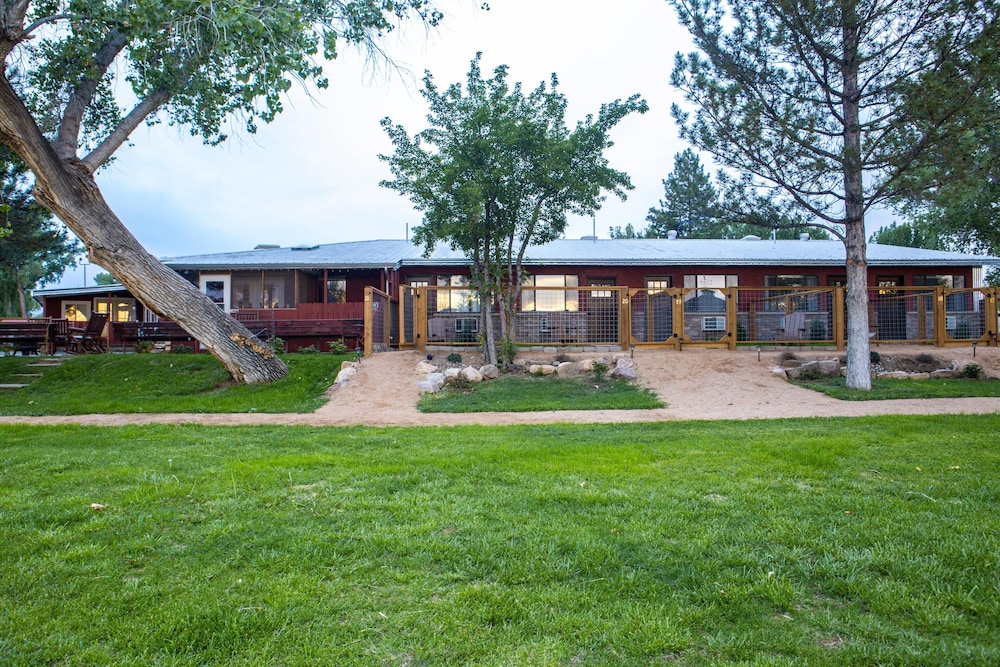 Riverwood Resort on the Gunnison — hotel in Delta