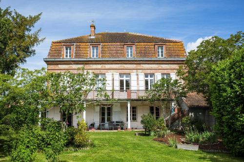 Au Coeur des Elements — 4-Star Luxury Hotel in Saint-Nicolas-De-La-Grave, France