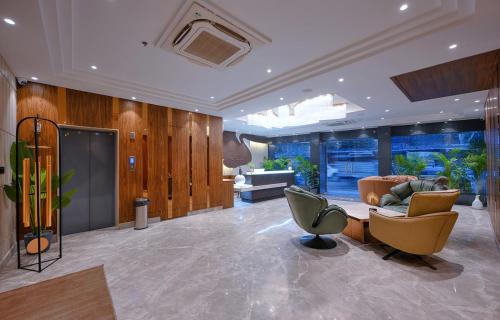 Nest By TreeHouse Stamp Amritsar