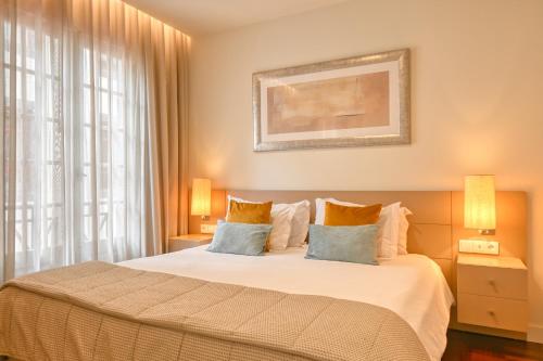 Colombo Square a Home in Madeira — 4-Star Luxury Hotel in Funchal, Portugal