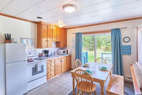 Anchorage Cottages #6 in Long Beach, United States