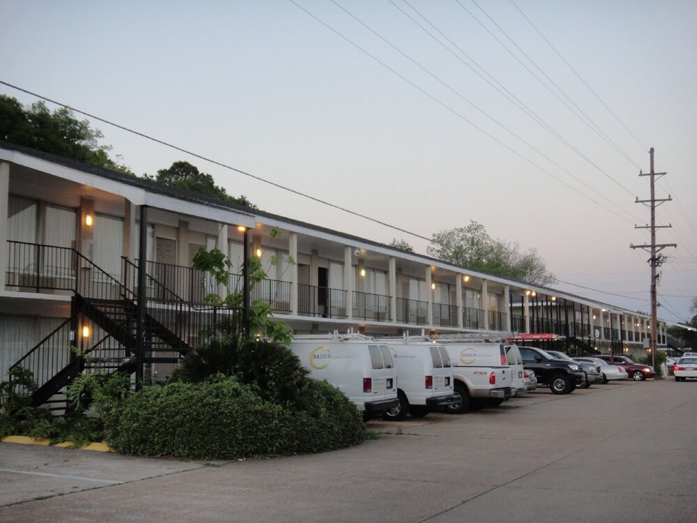 Red River Inn Alexandria - photo 19