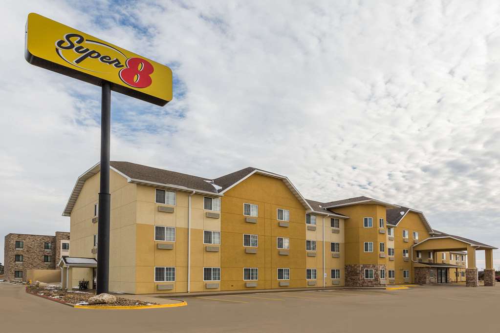 Super 8 by Wyndham Altoona - photo 2