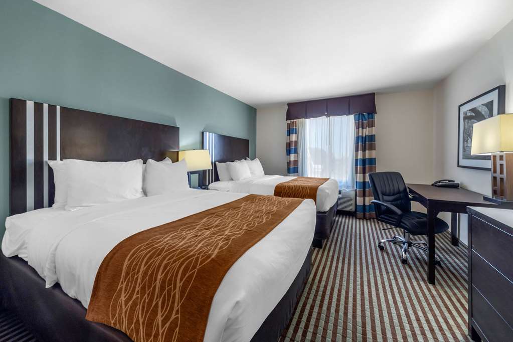 Comfort Inn & Suites Perry I 35 - photo 28