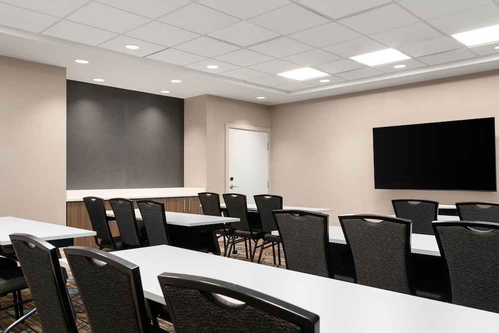 Residence Inn by Marriott Kingston - photo 40