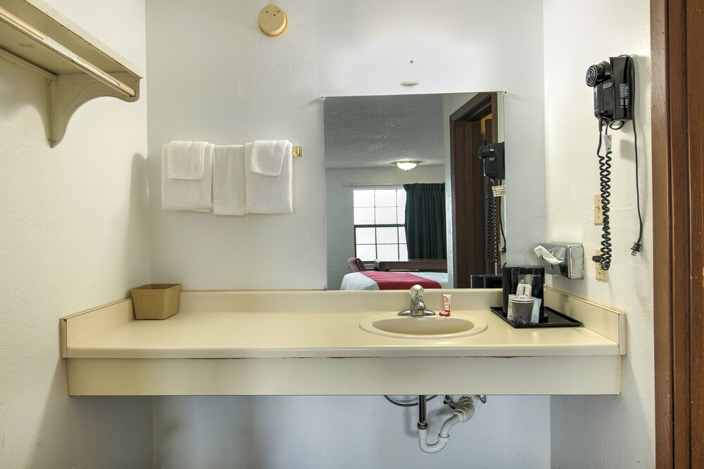 Valley Inn Motel - photo 15