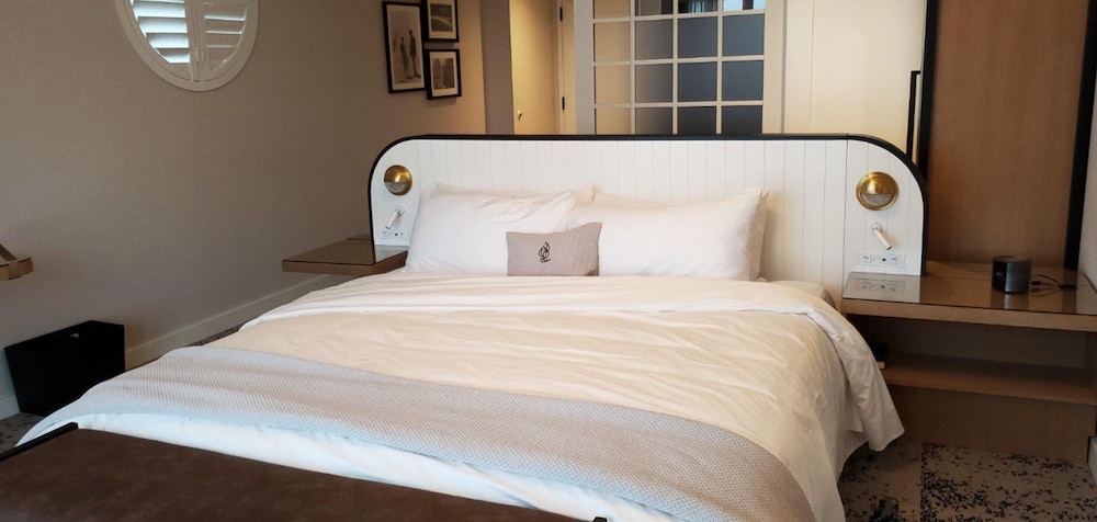 The Brenton Hotel - photo 18