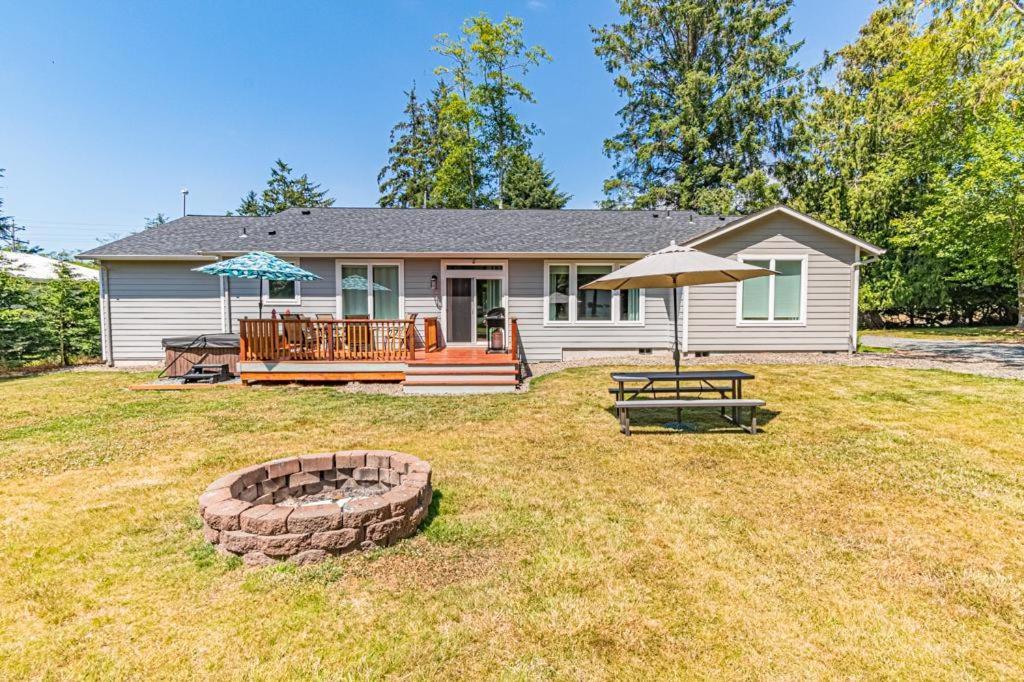 Wildwood West Beach Retreat in Rockaway Beach, United States