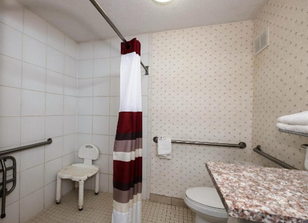 Horizon Inn & Suites - photo 10
