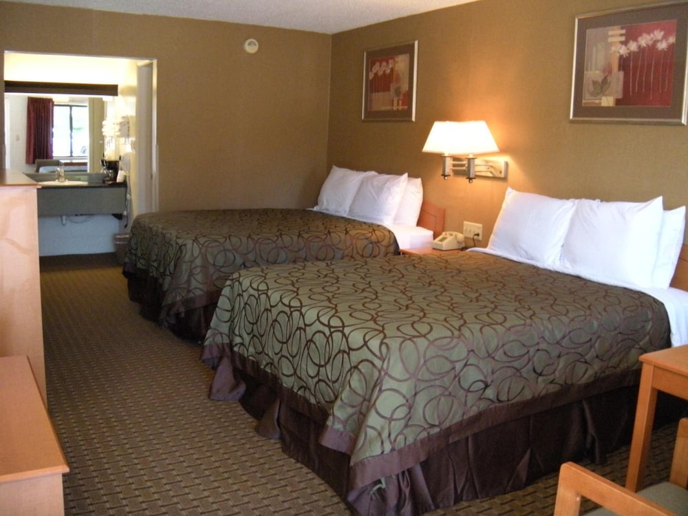 Motel West - photo 26