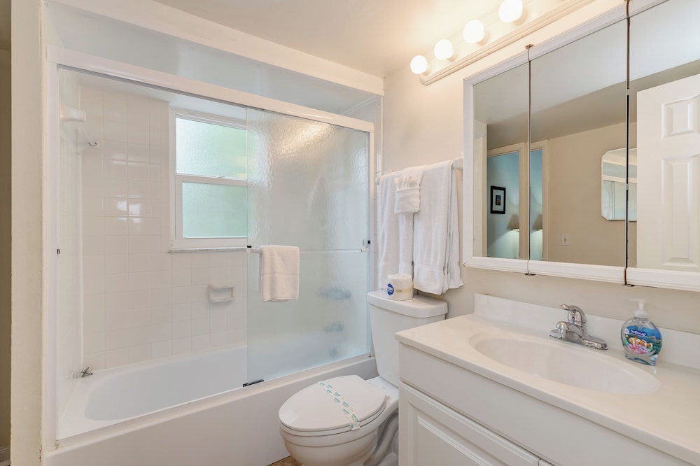 Anna Maria Island Beach Happy direct Beach Front 1br 1br - photo 27